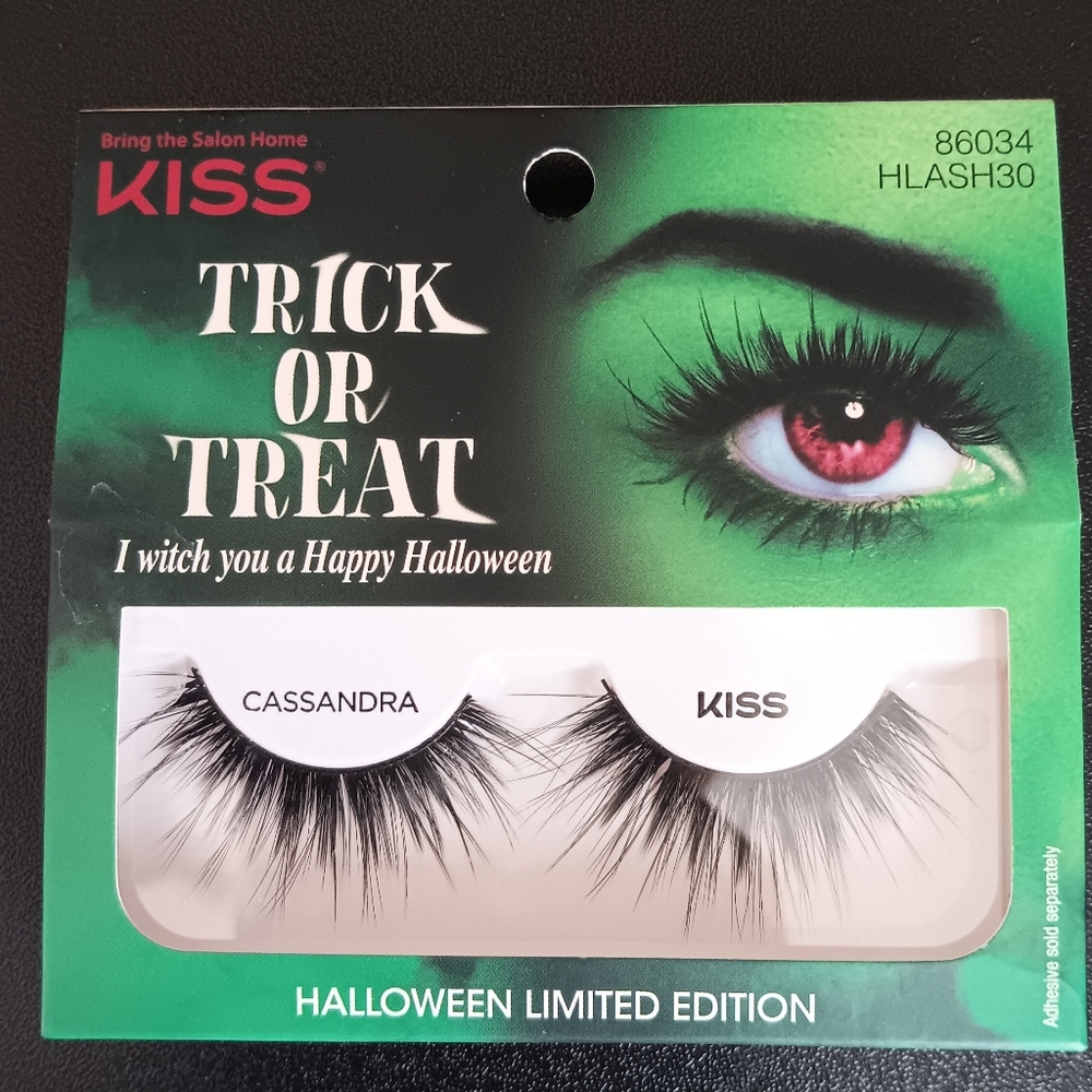 Trick or Treat Cassandra Eyelashes (NEW)
